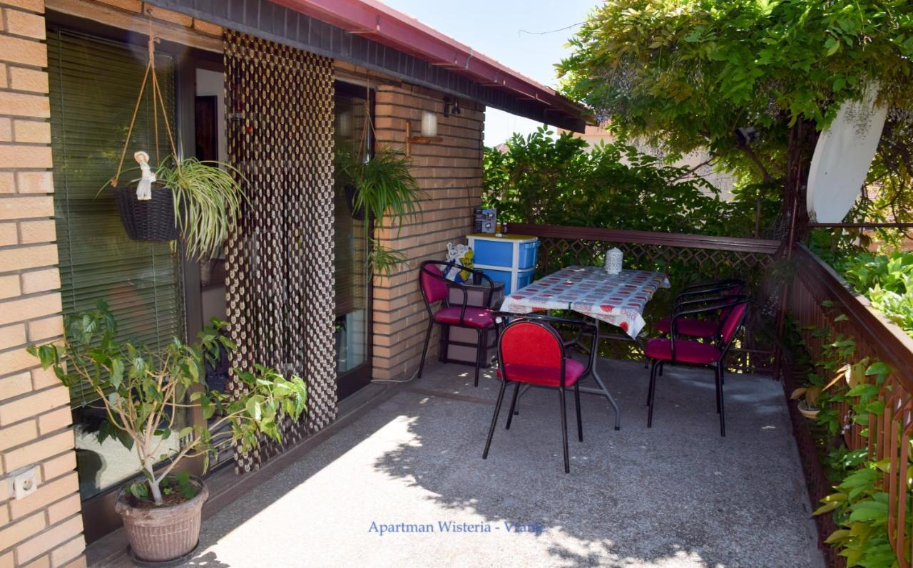 Apartman Wisteria Vranje Exterior foto