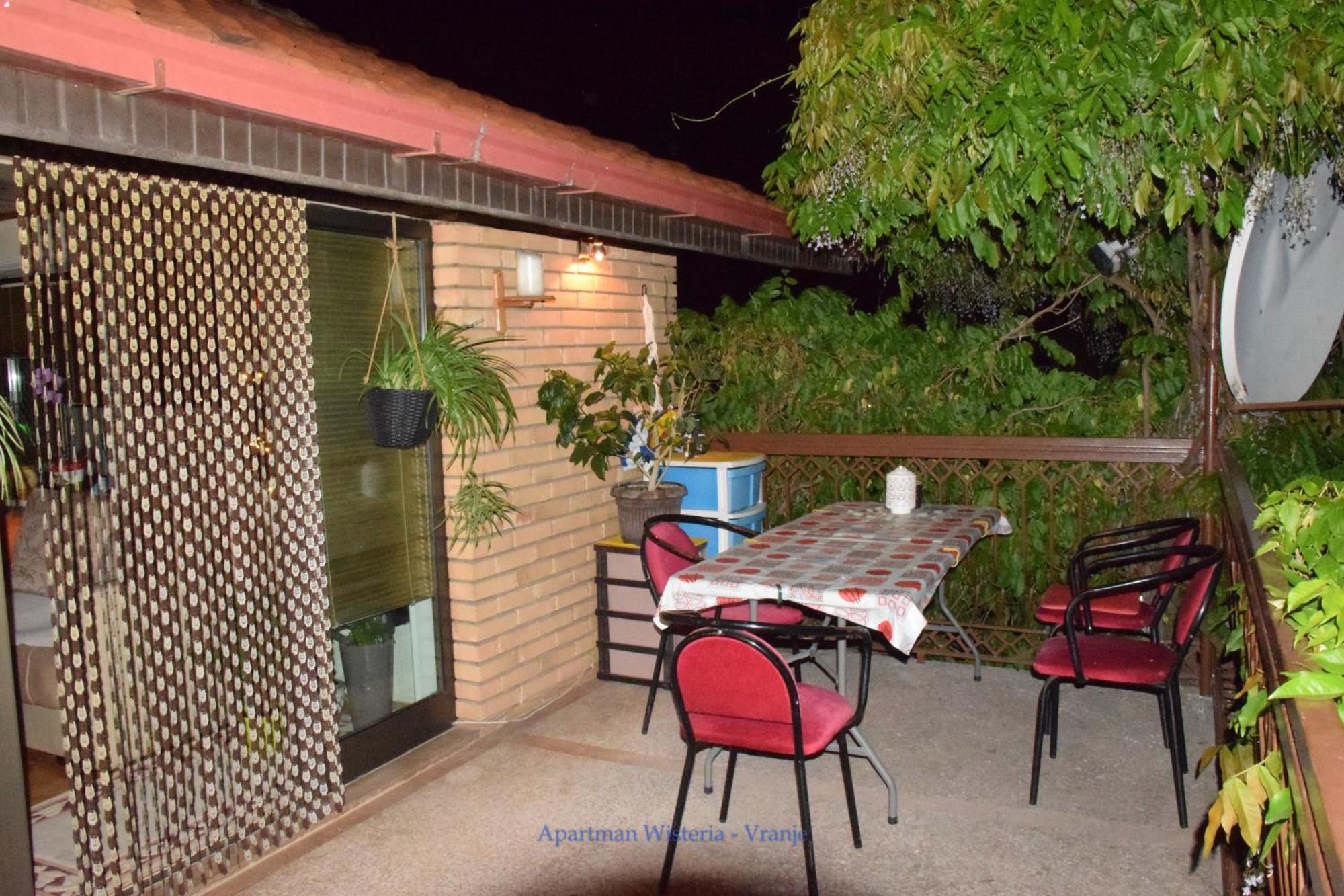 Apartman Wisteria Vranje Exterior foto